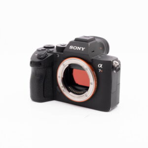 Sony A7R III-2-2 Sony A7R III (SC 15000) – Käytetty