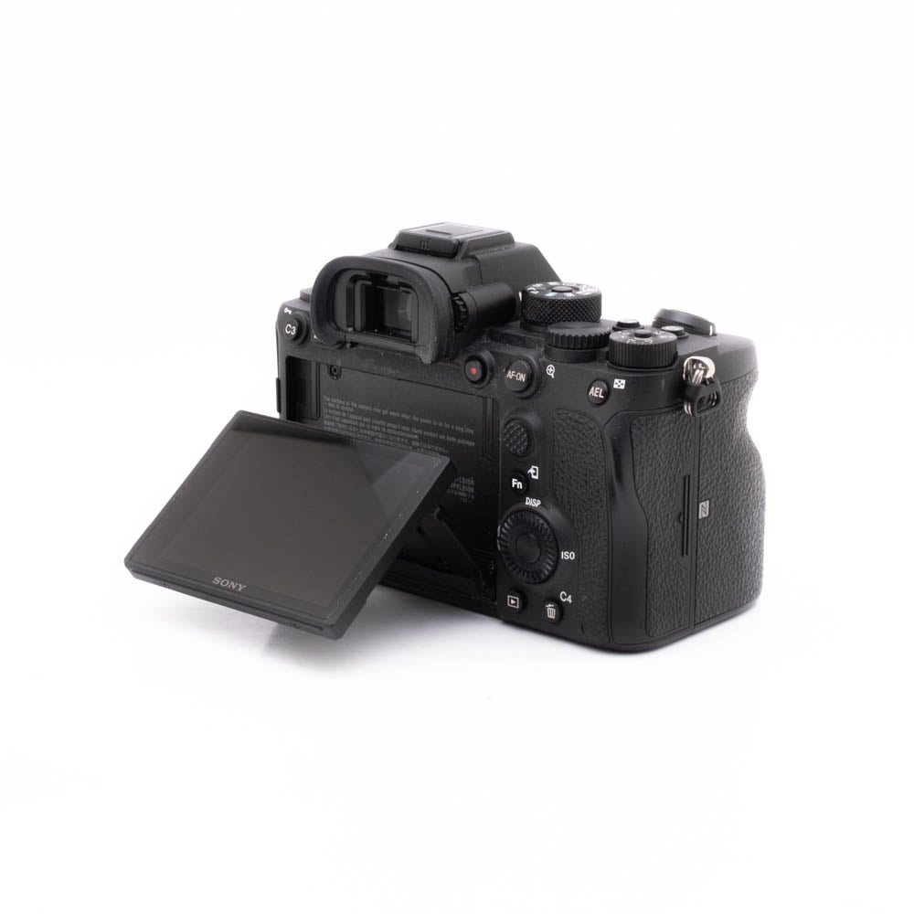 Sony A7R IV-3-4 Sony A7R IV (SC 22000) – Käytetty