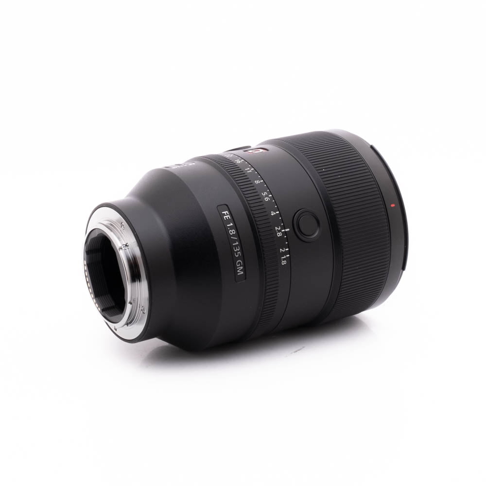 Sony FE 135mm f18 gm-3 Sony FE 135mm f/1.8 GM (Kunto 5, takuu 6kk) - Käytetty