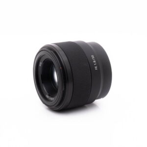 Sony FE 50mm f18-2 Sony FE 50mm f/1.8 - Käytetty