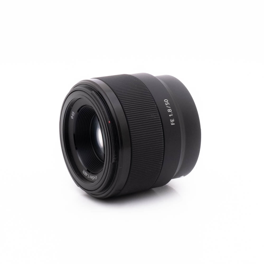 Sony FE 50mm f18-2 Sony FE 50mm f/1.8 - Käytetty