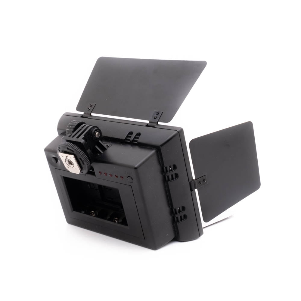 Yongnuo Videovalo-2-2 Yongnuo YN160 LED Videovalo - Käytetty
