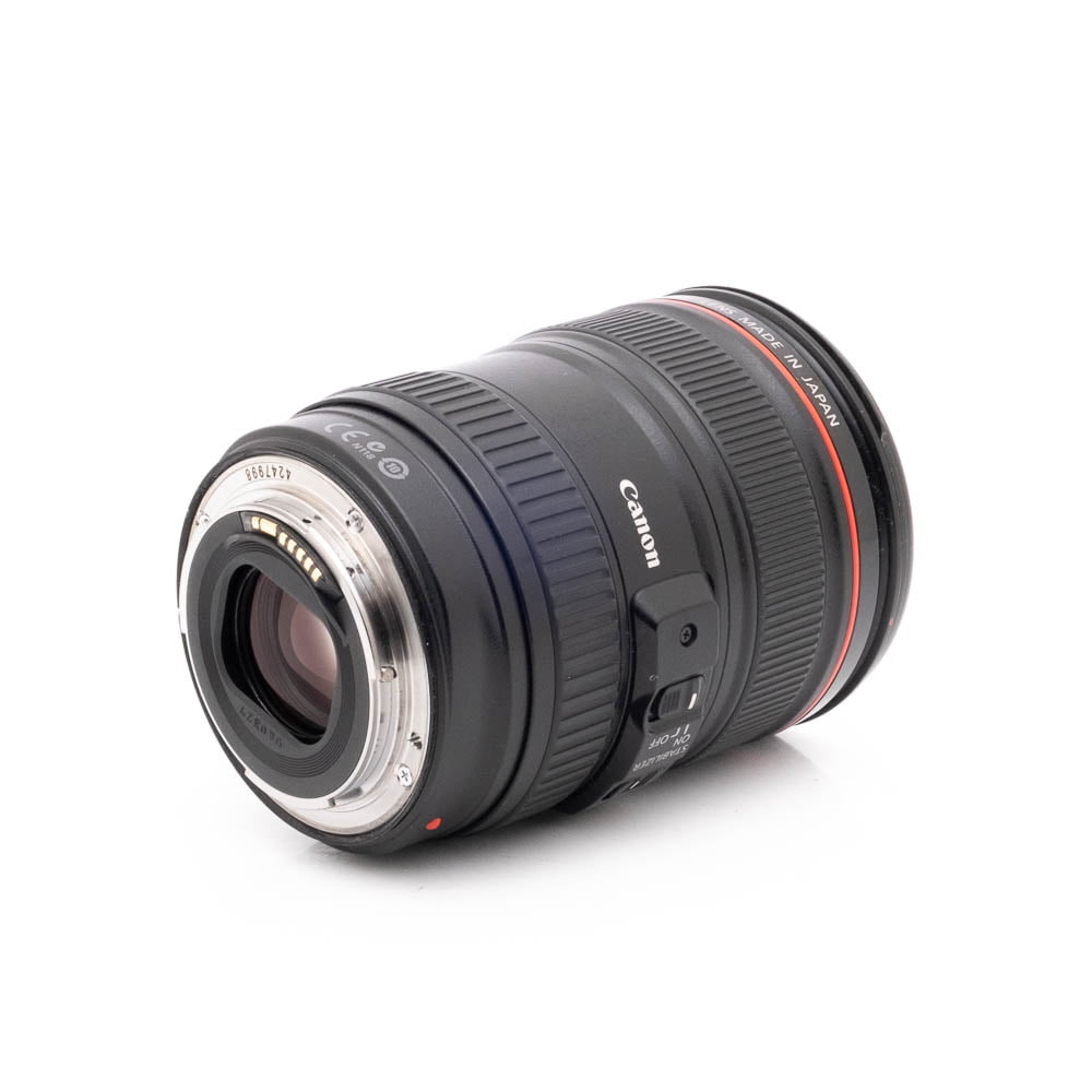 Canon EF 24-105mm f/4 L IS USM (sis.ALV24%) - Käytetty