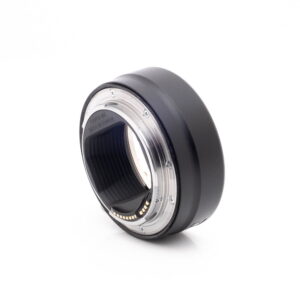 Canon EF - EOS R Adapter-1 Canon Mount Adapter EF - EOS R (sis.ALV24%) - Käytetty