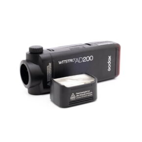 Godox Witstro AD200-2 Godox Witstro AD200 (sis.ALV24%) - Käytetty