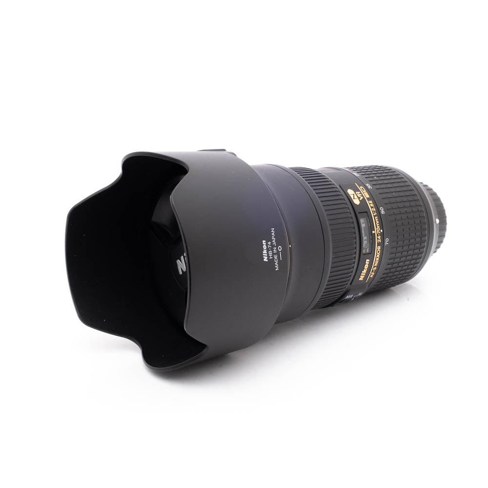 Nikkor 24-70mm f28 E ED VR-3 Nikon AF-S Nikkor 24-70mm f/2.8E ED VR - Käytetty