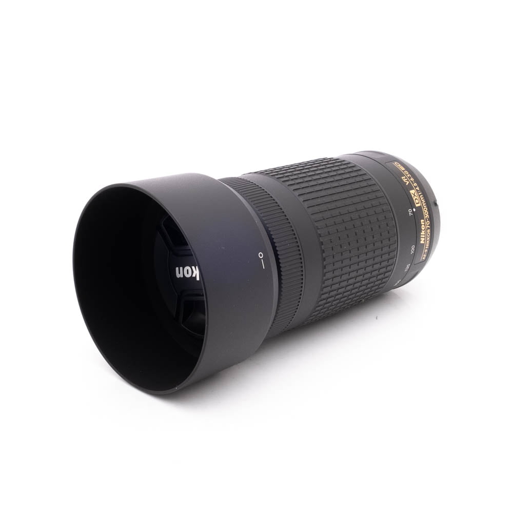 Nikkor 70-300mm f45-63 G ED VR DX-3 Nikon AF-P Nikkor 70-300mm f/4.5-6.3G ED DX VR - Käytetty