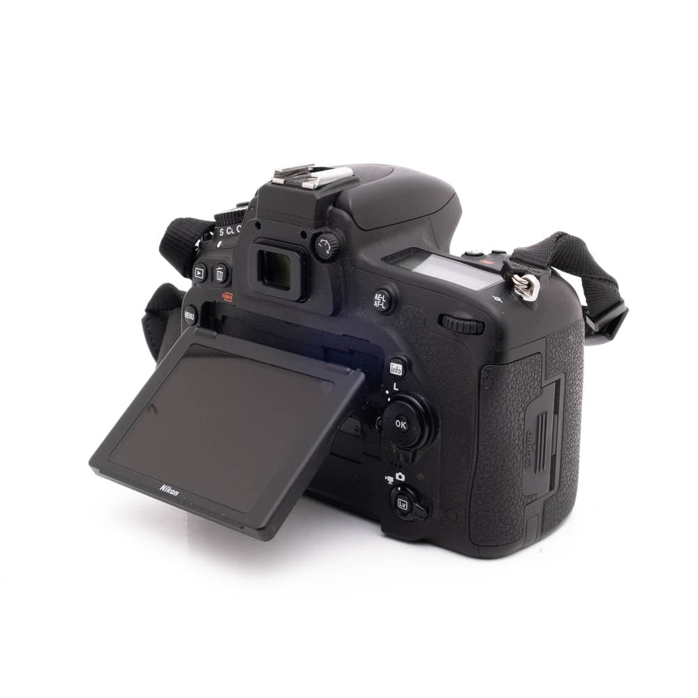 Nikon D750 (SC 29000) - Käytetty