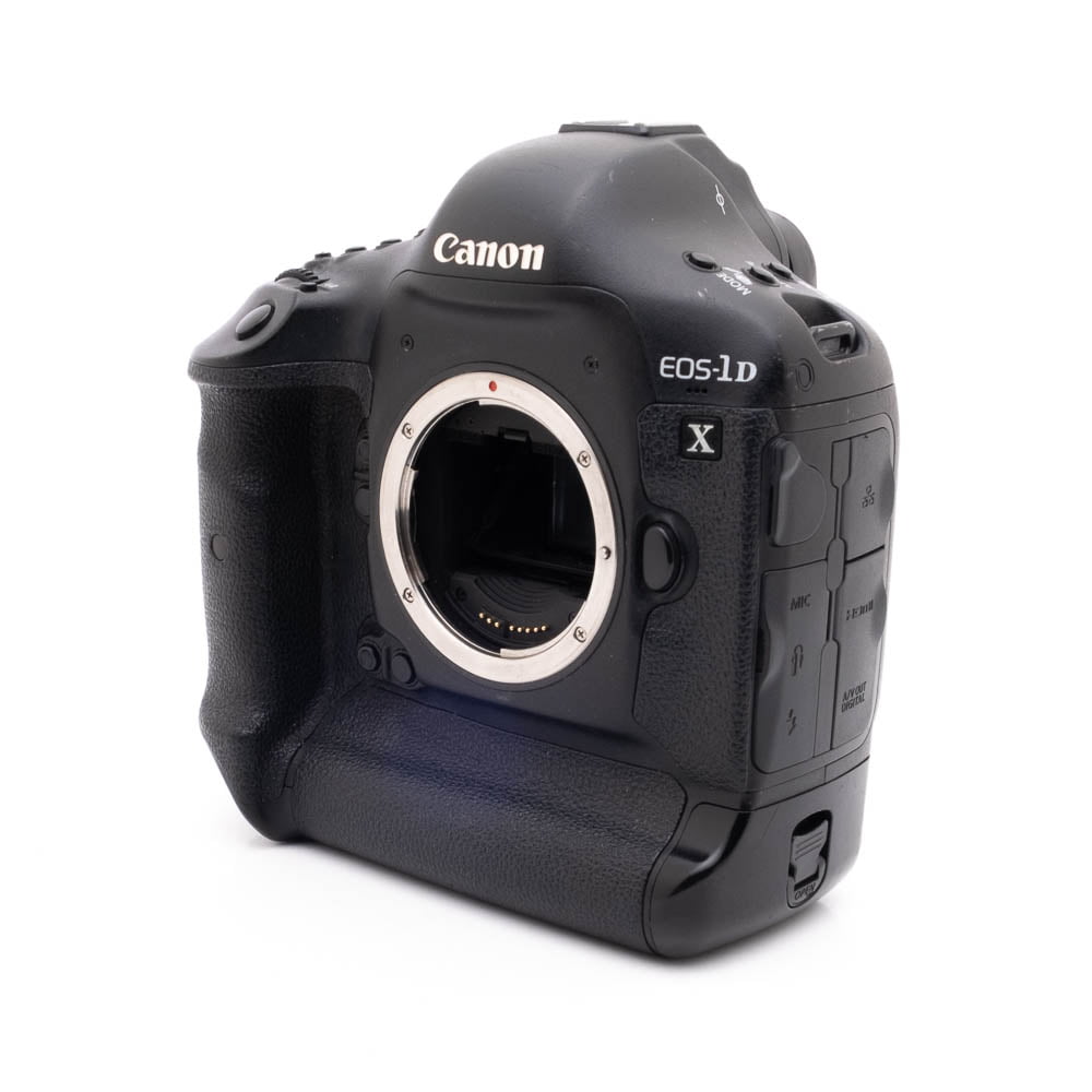 Canon 1DX-4 Canon EOS 1DX (SC 300000, sis.ALV24%) - Käytetty