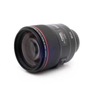 Canon EF 85mm f/1.4 L IS USM (takuu 6kk, sis.ALV24%) - Käytetty
