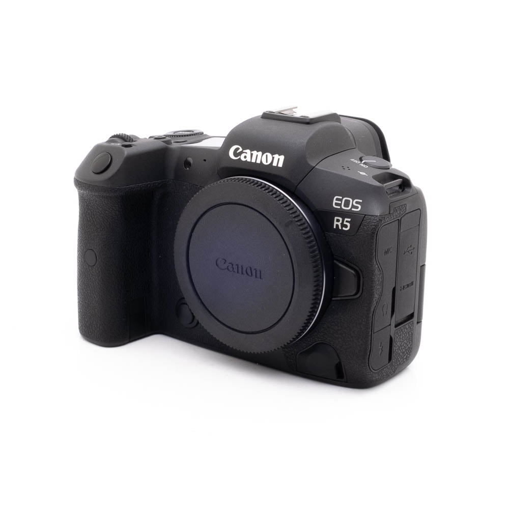 Canon R5 0302-5 Canon EOS R5 (SC 18000, Kunto K5, Takuu 12kk, sis.ALV24%) - Käytetty
