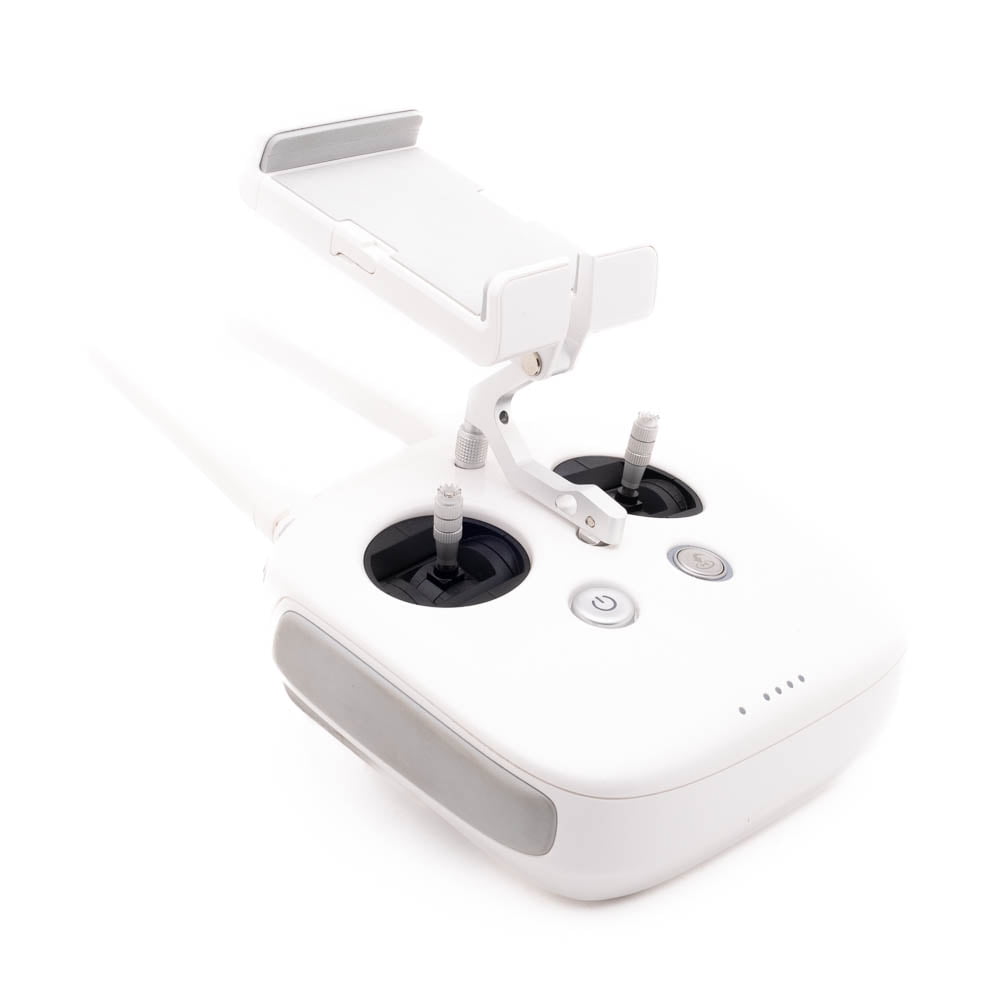 DJI Phantom 4 Pro+-1 Canon EOS 5D Mark II (SC 20000, sis.ALV24%) - Käytetty on käytetty DSLR-kamera, joka tunnetaan edistyksellisistä ominaisuuksistaan ja ammattilaistason suorituskyvystään kestävässä, klassisessa mallissa.