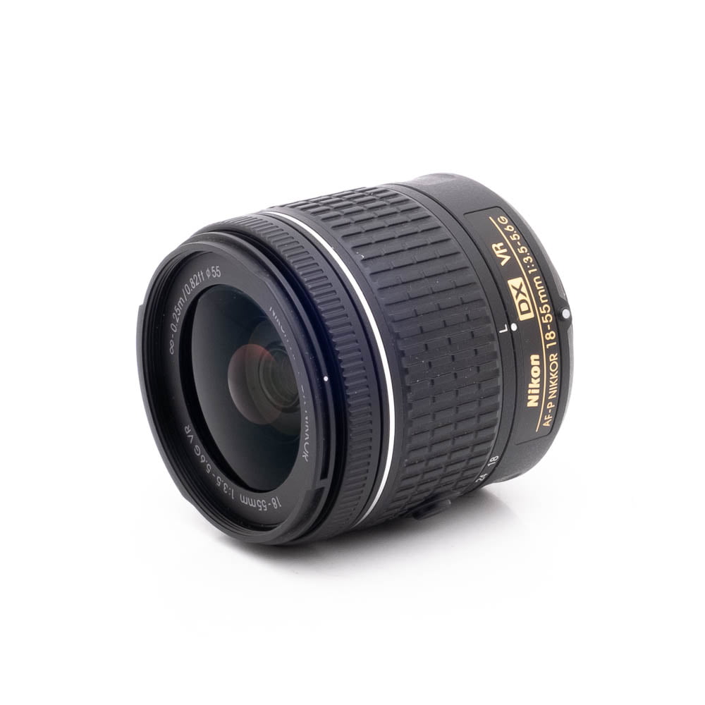 Nikkor 18-55 f35-56G DX VR-2 Nikon D3500 + 18-55 f/4.5-6.3G DX VR (SC 31000) - Käytetty