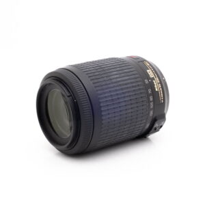 Nikkor 55-200mm f4-56G ED DX VR-2 Nikon AF-S DX Nikkor 55-200mm f/4 - 5.6 G ED VR - Käytetty