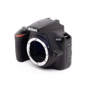 Nikon D3500 + 18-55 f/4.5-6.3G DX VR (SC 31000) – Käytetty Käytetyt kamerat 2