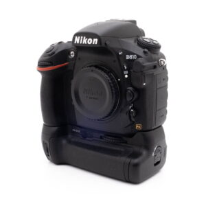 Nikon D810-5 Nikon D810 + akkukahva (SC 3500) - Käytetty