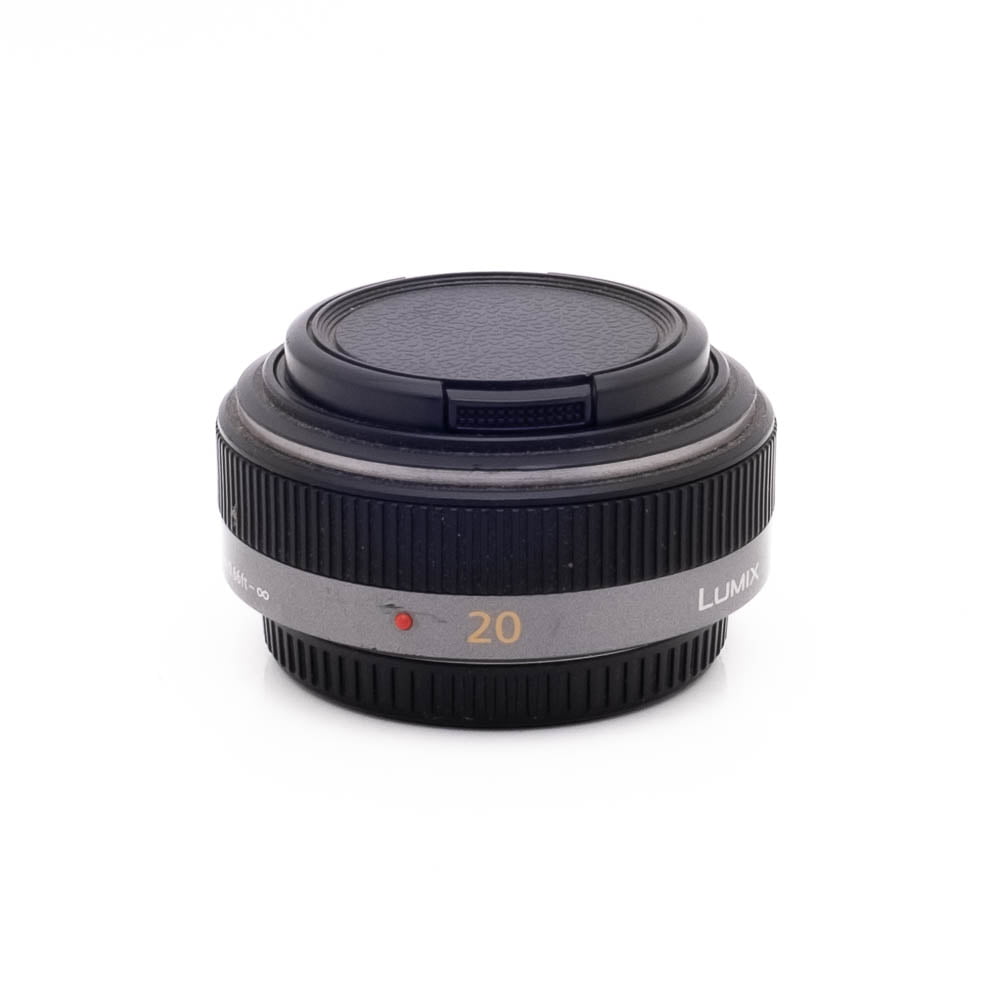 Panasonic Lumix G 20mm f17-3 Panasonic Lumix G 20mm f/1.7 - Käytetty