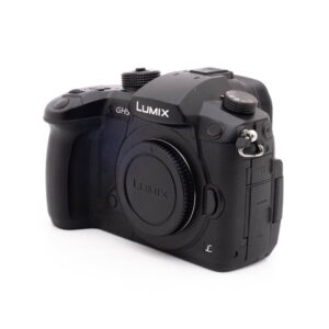 Lumix DC-GH5-5 Panasonic Lumix GH5 (SC 10000) - Käytetty