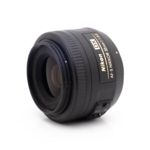 Nikkor 35mm f18G-2 Nikon AF-S Nikkor 35mm f/1.8 G DX - Käytetty