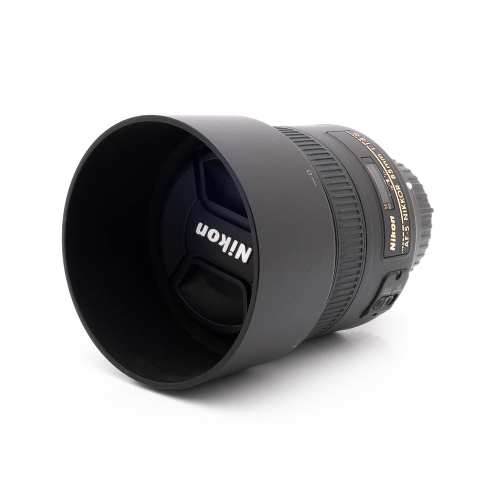 Nikkor 85mm f18G-3 Nikon AF-S Nikkor 85mm f/1.8 G - Käytetty