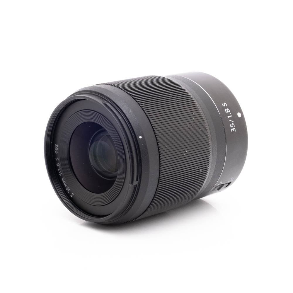 Nikon Nikkor Z 35mm f/1.8 S - Käytetty