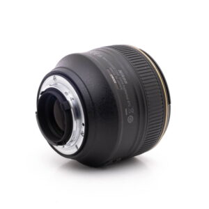 Nikon 85mm f14G-1 Nikon AF-S Nikkor 58mm f/1.4G (Kunto K5) - Käytetty