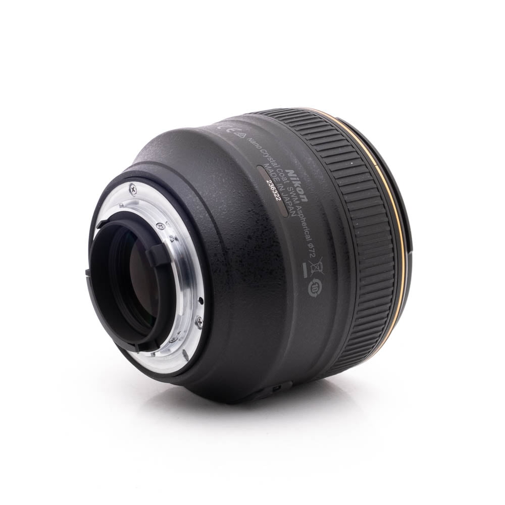 Nikon 85mm f14G-1 Nikon AF-S Nikkor 58mm f/1.4G (Kunto K5) - Käytetty