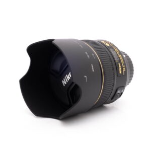 Nikon 85mm f14G-3 Nikon AF-S Nikkor 58mm f/1.4G (Kunto K5) - Käytetty