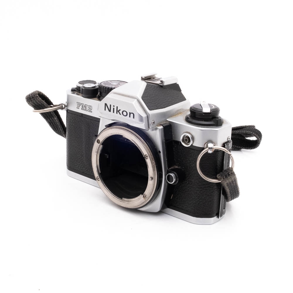 Nikon FM2-4 Nikon FM2 - Käytetty