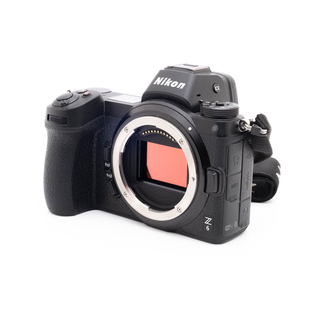 Nikon Z6 2008-4 Nikon Z6 (SC 31000) - Käytetty