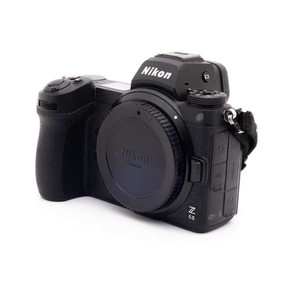 Nikon Z6 II 5300-5 Nikon Z6 II (SC 3000, Kunto K5, Takuu 6kk) - Käytetty