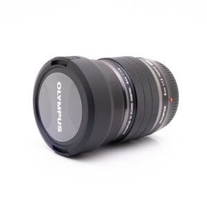 Olympus 8mm f_18 Fisheye PRO-3 Olympus M.Zuiko Digital ED 8mm f/1.8 Pro Fisheye - Käytetty