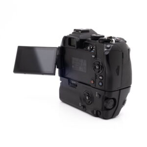 Olympus OM-D E-M1 Mark II + akkukahva (SC 15000) - Käytetty