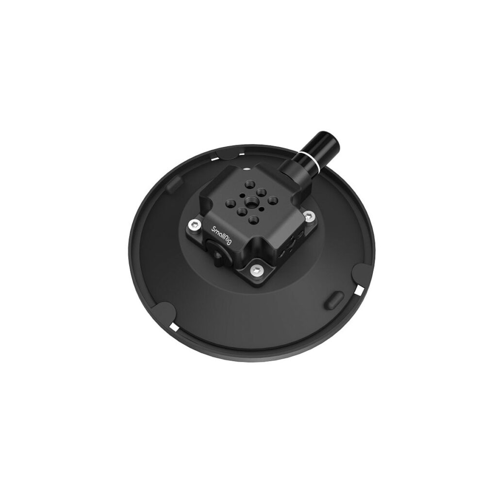 SmallRig_6_Suction_Cup_Camera_Mount_4114_001 Mustassa, pyöreässä SmallRig 4114 Suction Cup 6" -imukupissa, jossa on kamerakiinnike, on harmaa suorakulmainen keskiosassa, jossa on liitäntäportti ja merkintä "SnapMount.