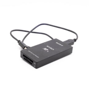 Sony MRW-E90 XQD/SDXC-kortinlukija - Käytetty