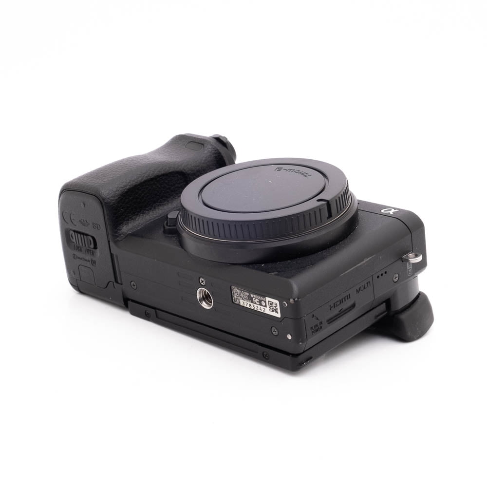 Sony a6300 3242-1 Sony A6300 (SC 21000, sis.ALV24%) - Käytetty