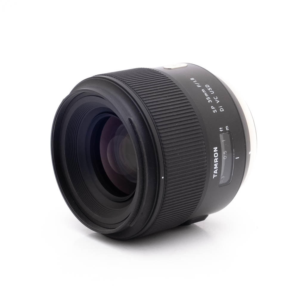 Tamron 35mm f18 Di VC USD Nikon-2 Tamron SP 35mm f/1.8 Di VC USD Nikon F - Käytetty
