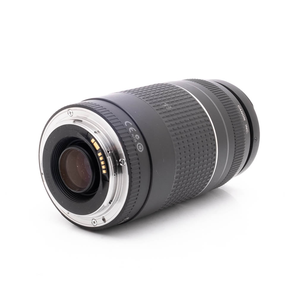 Canon EF 75-300mm f/4-5.6 III - Käytetty