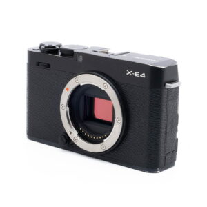 Fujifilm X-E4 8442-4-2 Fujifilm X-E4 (SC 2500, sis.ALV24%) - Käytetty