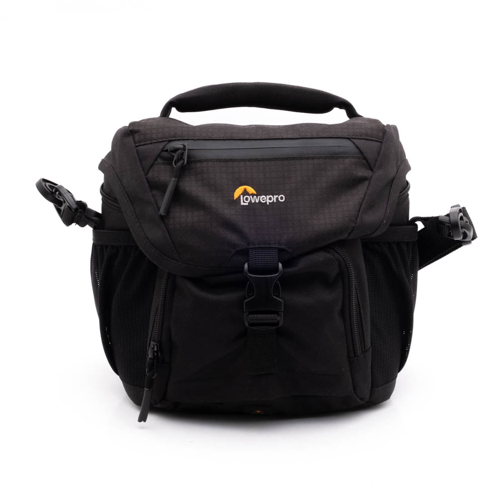 Lowepro Nova 140 AW II Lowepro Nova 140 AW II kameralaukku - Käytetty