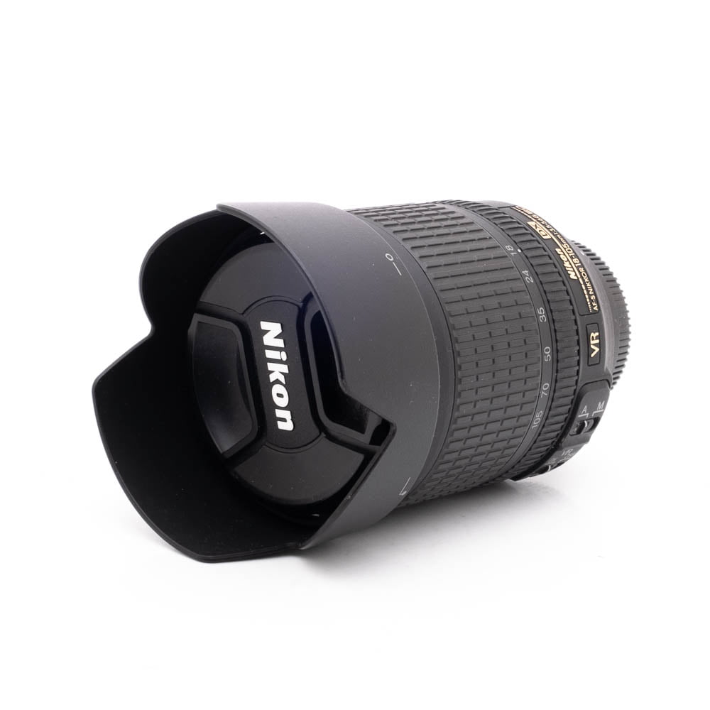Nikon 18-105mm f35-56 G ED VR DX-3 Nikon AF-S DX Nikkor 18-105mm f/3.5 - 5.6 ED VR - Käytetty