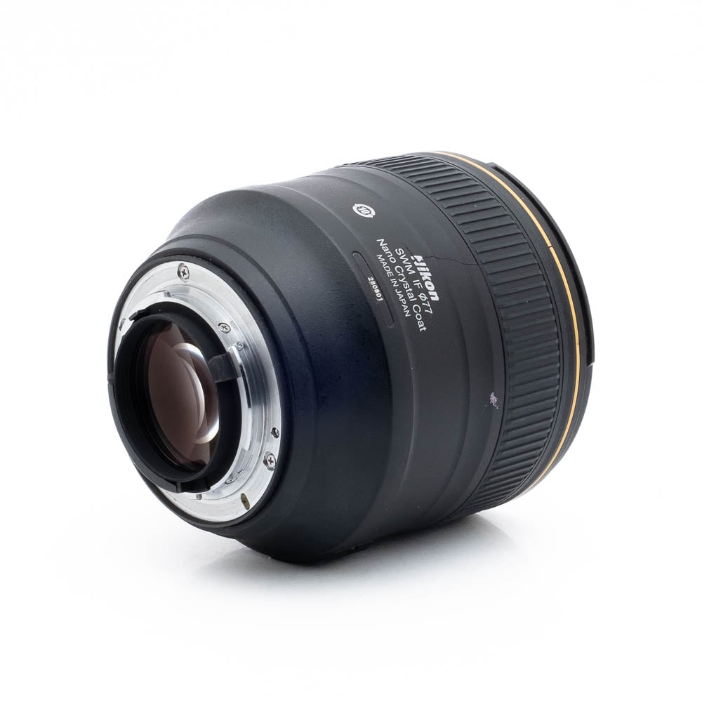 Nikon 85mm f14G-1-2 Nikon AF-S Nikkor 85mm f/1.4 G (sis.ALV24%) - Käytetty