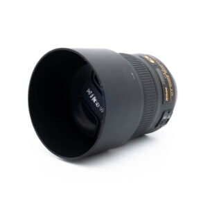 Nikon 85mm f14G-3-2 Nikon AF-S Nikkor 85mm f/1.4 G (sis.ALV24%) - Käytetty