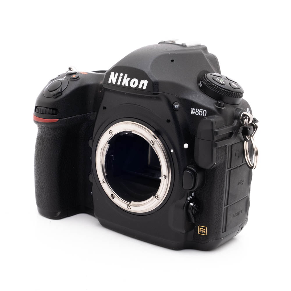 Nikon D850 0682-4 Nikon D850 (SC 73500, sis.ALV25,5%) - Käytetty