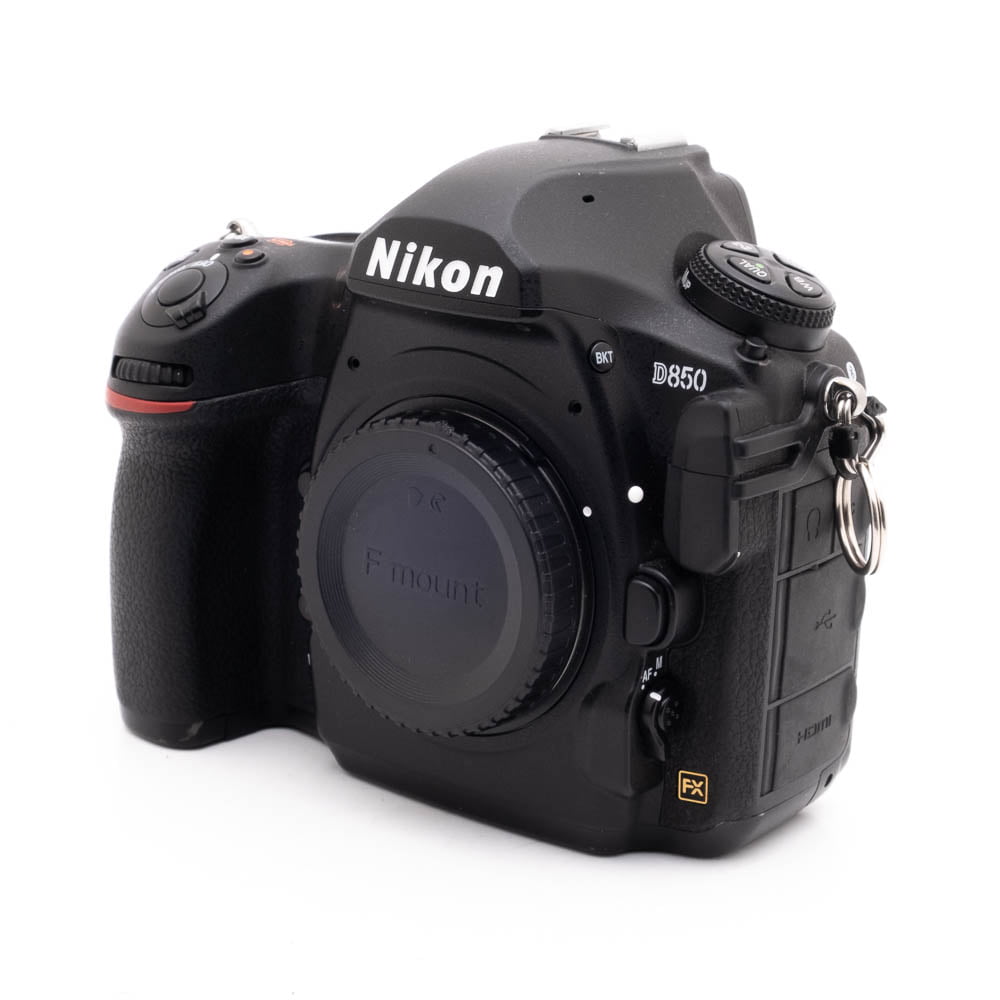 Nikon D850 0682-5 Nikon D850 (SC 73500, sis.ALV25,5%) - Käytetty