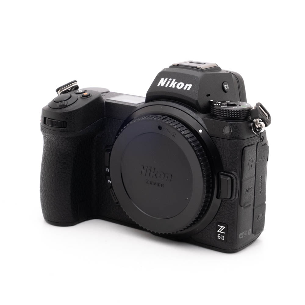 Nikon Z6 II 1681-5 Nikon Z6 II (SC 600, Kunto K5) - Käytetty