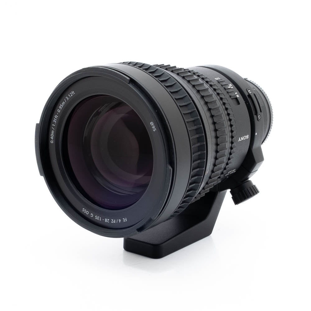 Sony 28-135mm f4 G OSS-2 Sony FE PZ 28-135mm f/4 G OSS (sis. ALV24%) - Käytetty