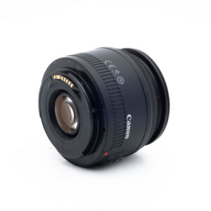 Canon EF 50mm f/1.8 II - Käytetty