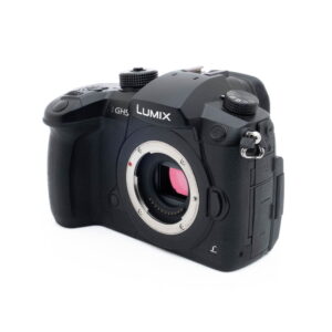 Lumix GH5-4 Panasonic Lumix GH5 (sis.ALV24%) - Käytetty