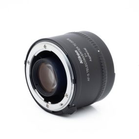 Nikon AF-S Teleconverter TC-20E III (sis.ALV24%) – Käytetty Käytetyt kamerat ja vaihtolaitteet 2